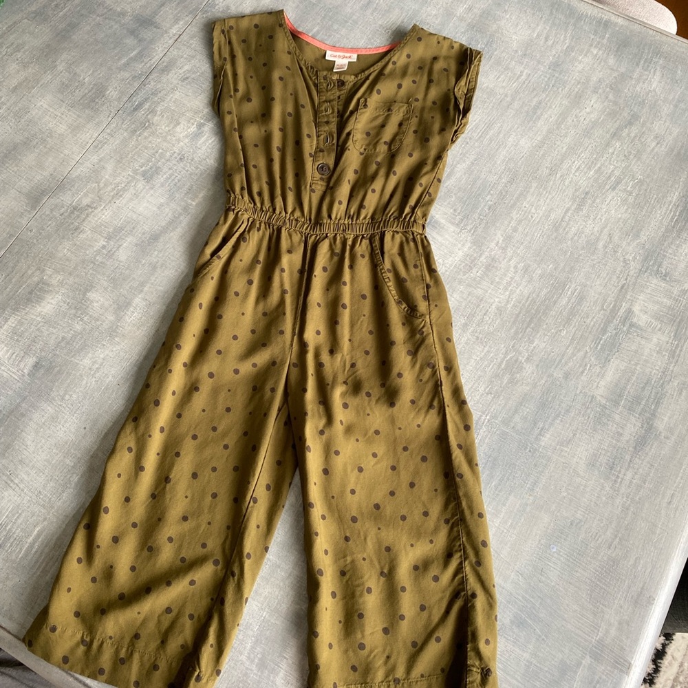 Girls sleeveless jumper